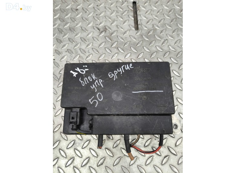 Блок управления подогревом лобового стекла к Audi A8 undefined г.