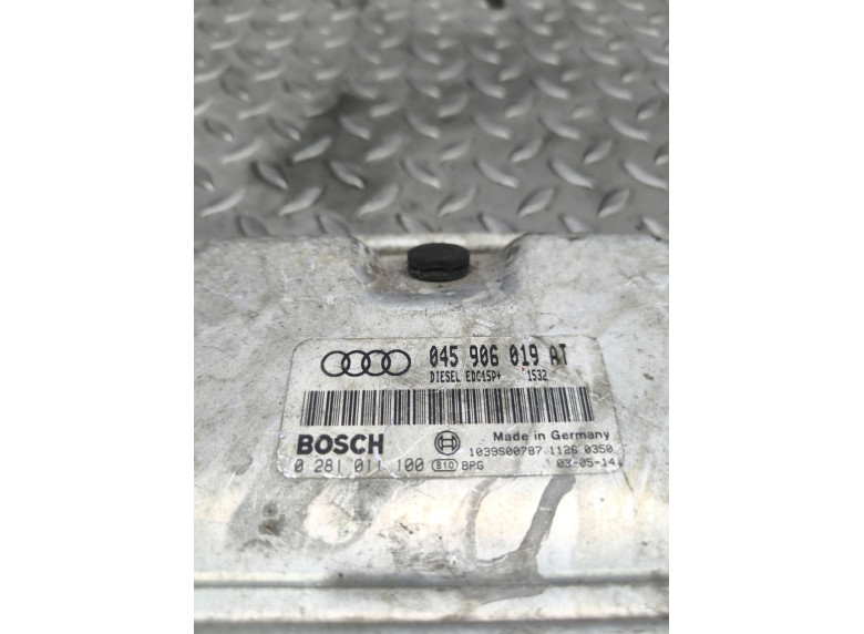 Блок управления двигателем к Audi A2, 2003г.