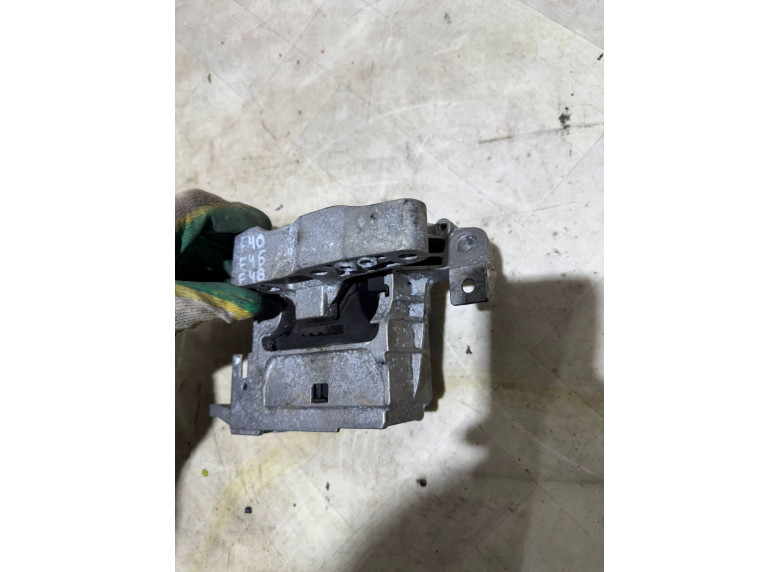 Подушка крепления двигателя к BMW 2 F45/F46, 2021г.