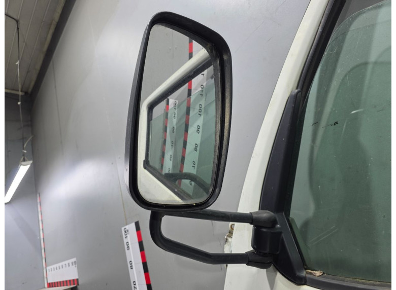 Зеркало наружное левое к Nissan Cabstar, 2015г.