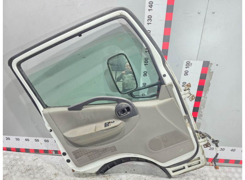 Дверь передняя левая к Nissan Cabstar, 2015г.