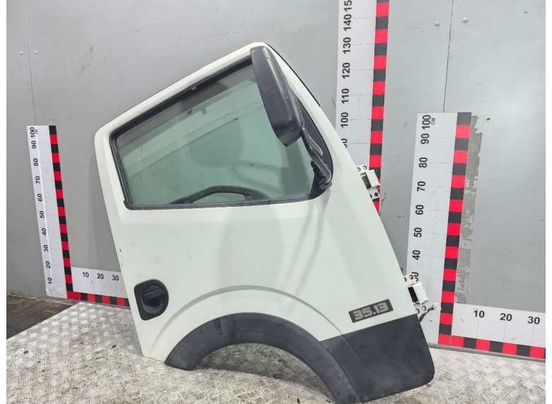 Петля двери передней правой к Nissan Cabstar, 2015г.