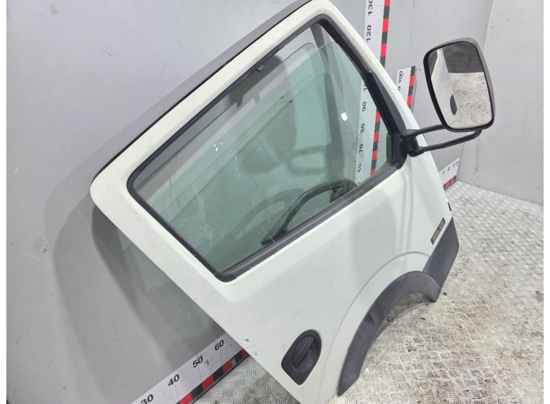 Дверь передняя правая к Nissan Cabstar, 2015г.