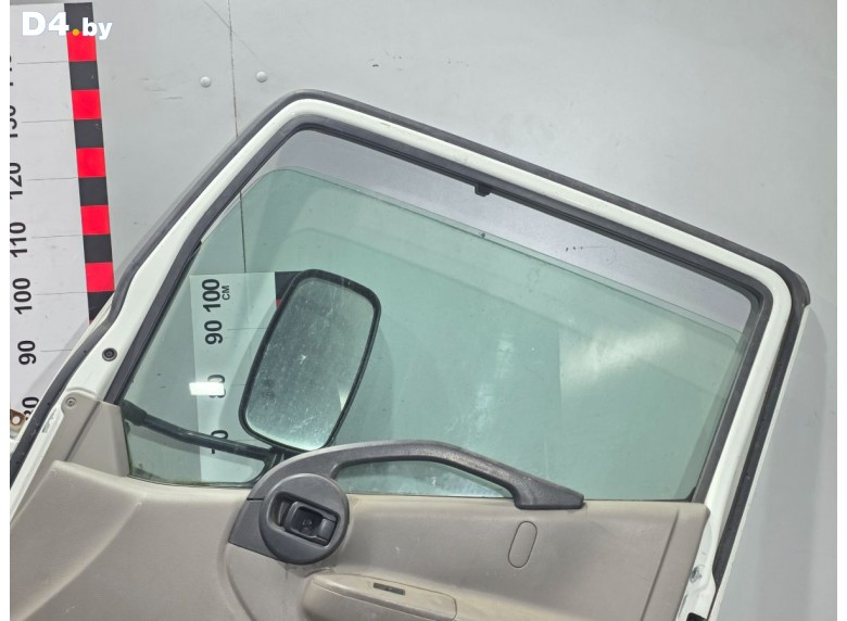 Стекло двери передней правой к Nissan Cabstar undefined г.