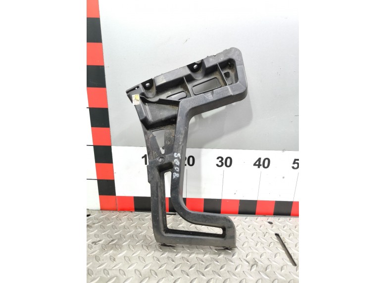 Кронштейн крепления бампера заднего к Кронштейн крепления бампера заднего к Peugeot 5008 undefined г. 5008