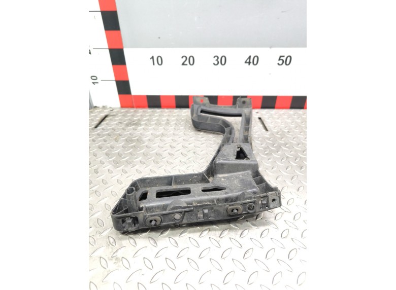 Кронштейн крепления бампера заднего к Кронштейн крепления бампера заднего к Peugeot 5008 undefined г. 5008