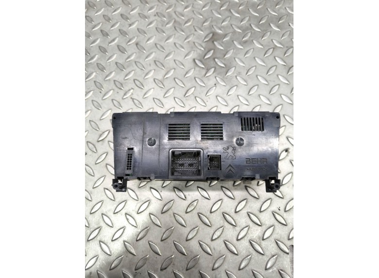 Блок управления печки/климат-контроля к Блок управления печки/климат-контроля к Peugeot 5008 undefined г. 5008