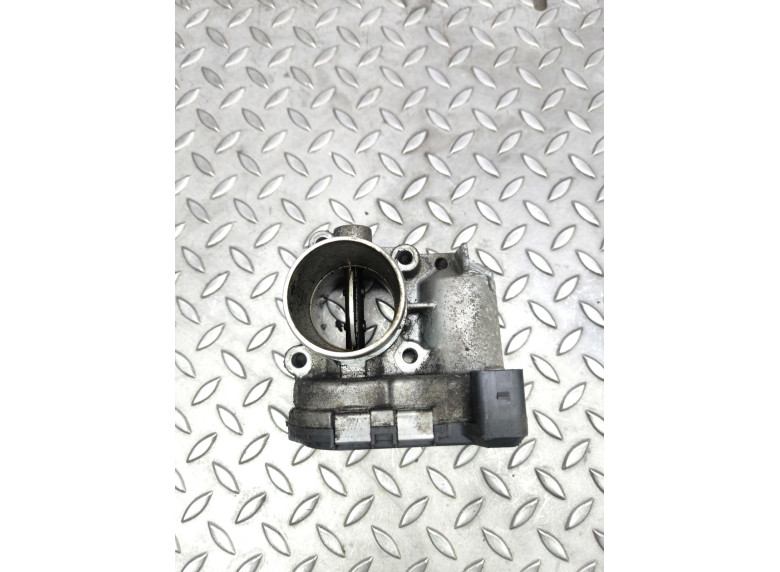 Заслонка дроссельная к Renault Trafic, 2009г.