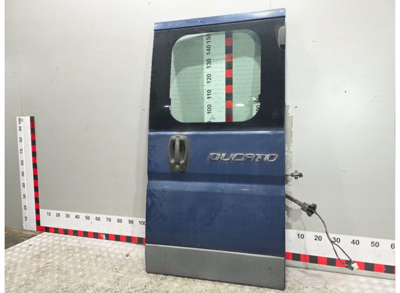 Дверь задняя распашная правая к Peugeot Boxer