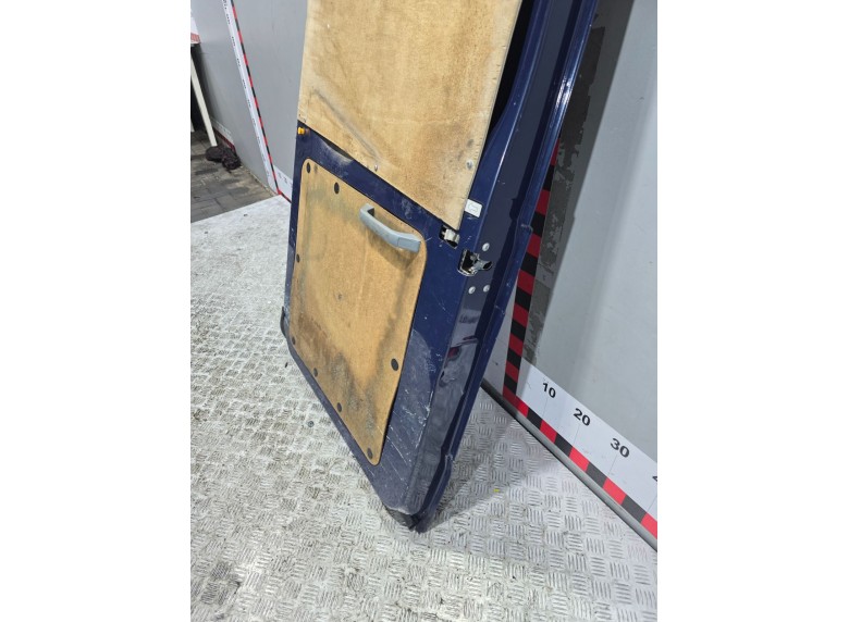 Дверь задняя распашная правая к Дверь задняя распашная правая к Ford Transit undefined г. Transit