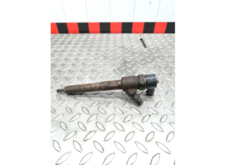 Форсунка к Opel Corsa, 2010г.