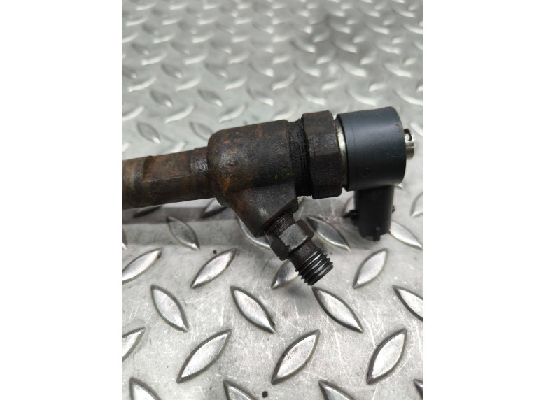 Форсунка к Opel Corsa, 2010г.