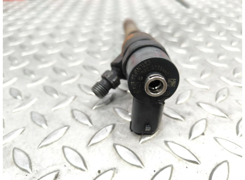 Форсунка к Opel Corsa, 2010г.