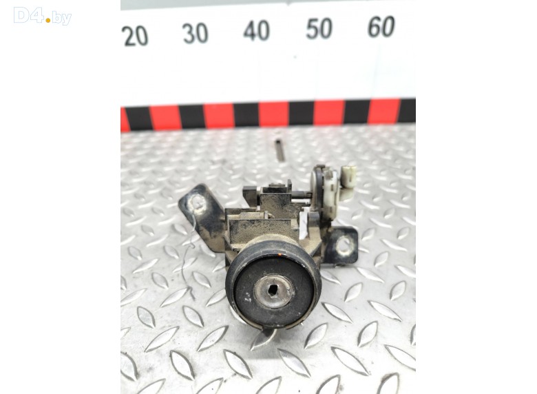 Личинка замка багажника к Mercedes AW168 undefined г.