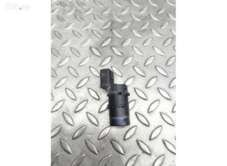 Датчик парктроника к Audi A6 undefined г.