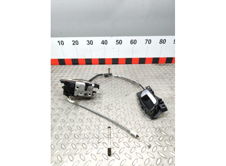 Замок двери передней правой к Citroen C4