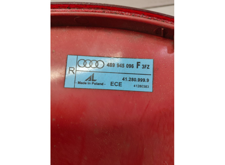 Фонарь задний правый к Audi A6, 2003г.
