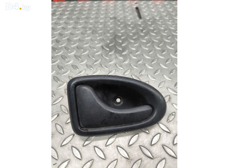 Ручка внутренняя передняя левая к Renault Logan undefined г.