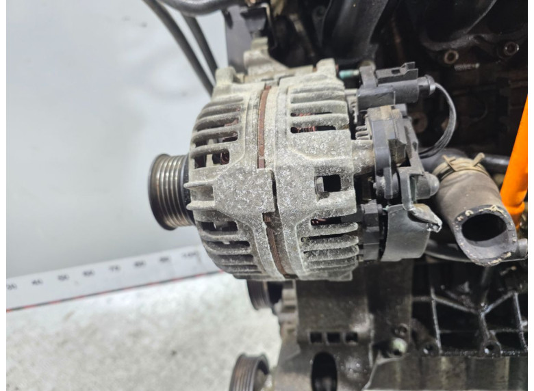 Генератор к Volkswagen Golf, 2000г.