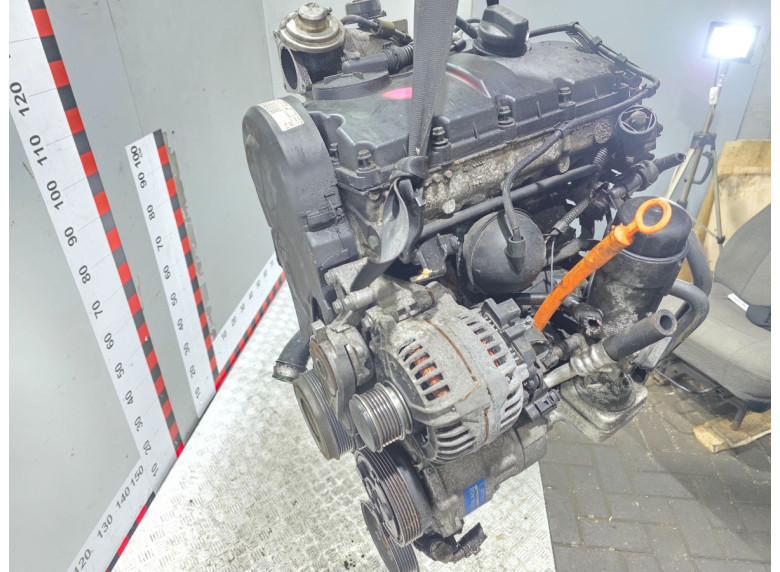 Двигатель к Volkswagen Golf, 2003г.