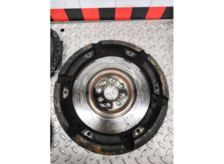 Комплект сцепления к Opel Vectra, 1996г.