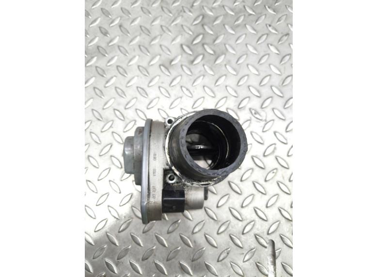 Заслонка дроссельная к Volkswagen Golf, 2001г.