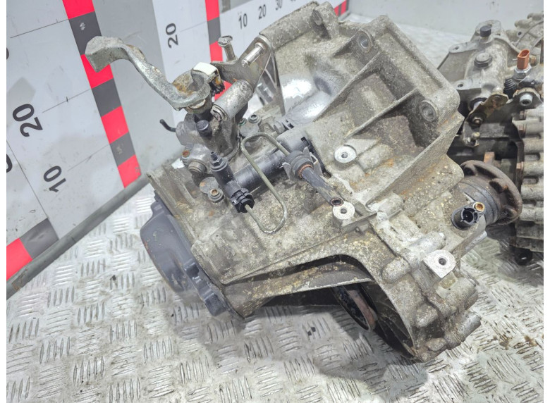 КПП механическая (МКПП) к Seat Ibiza, 2005г.