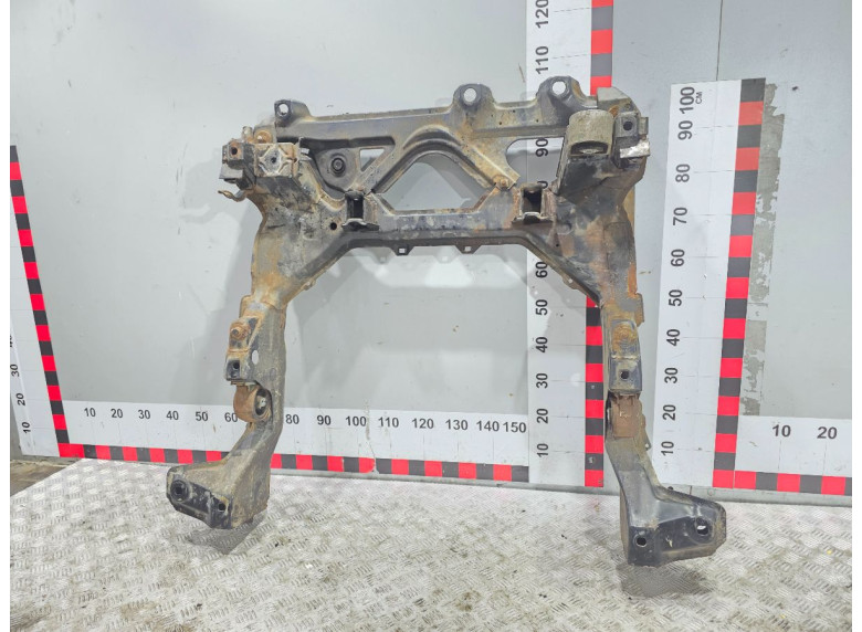 Балка подвески передняя (подрамник) к Mercedes A W168, 2001г.
