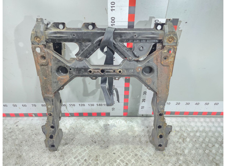Балка подвески передняя (подрамник) к Mercedes A W168, 2001г.