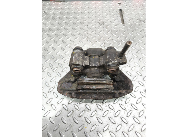 Суппорт задний правый к Peugeot 306, 2001г.