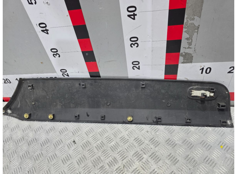 Молдинг крыла заднего левого к Mercedes Sprinter, 2015г.