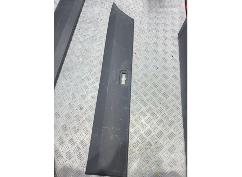 Молдинг крыла заднего левого к Mercedes Sprinter, 2015г.