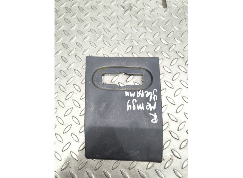 Молдинг (накладка кузовная) к Mercedes Sprinter