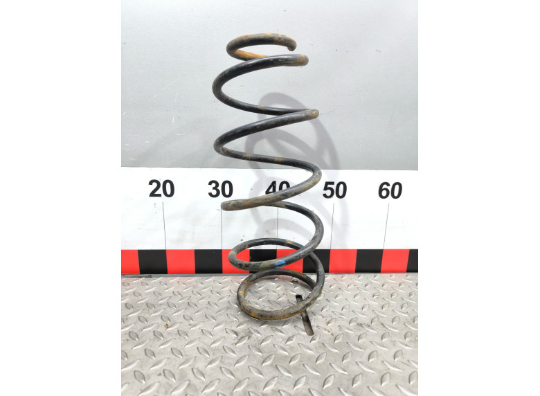 Пружина передняя к Volkswagen Golf, 2000г.