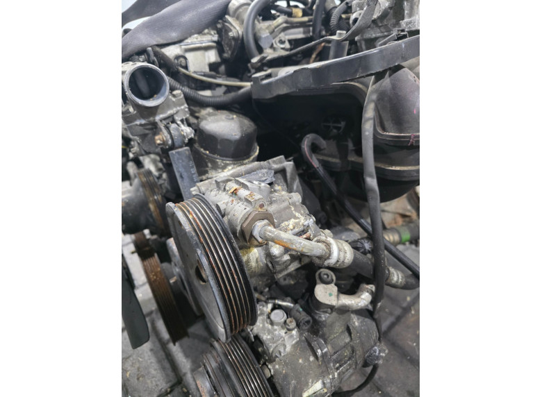 Насос гидроусилителя руля к Mercedes CLK W208, 2000г.