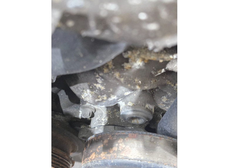 Натяжитель ремня компрессора кондиционера к Mercedes CLK W208, 2000г.