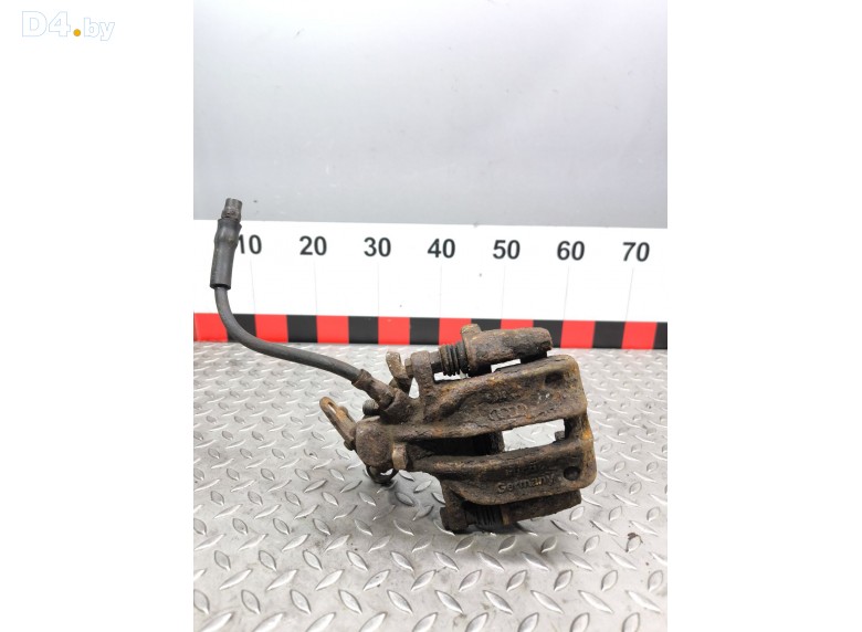 Суппорт задний правый к Audi A8 undefined г.