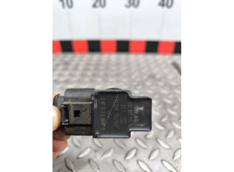 Катушка зажигания к Volkswagen Polo, 2007г.