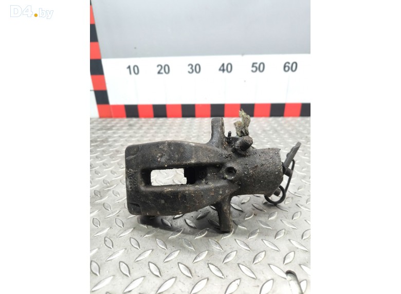 Суппорт задний левый к Audi A8 undefined г.