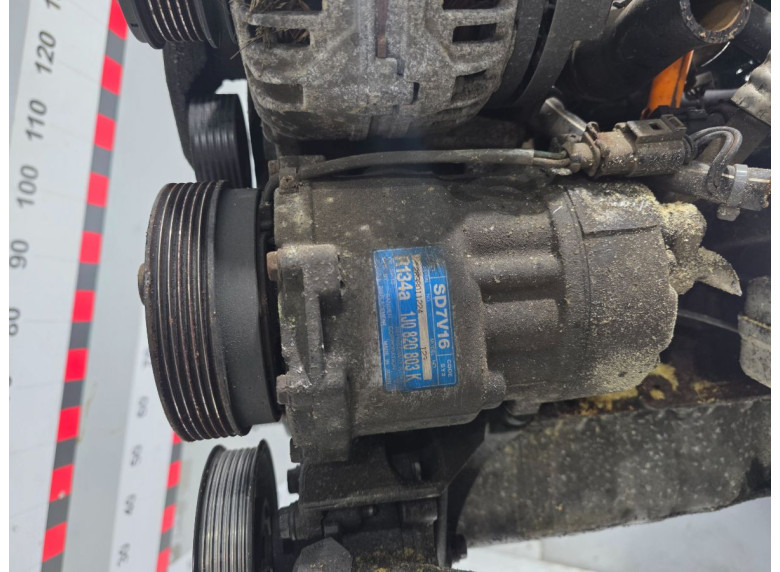 Компрессор кондиционера к Volkswagen Golf, 2003г.