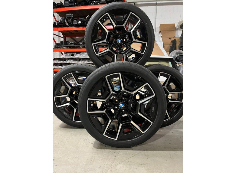 Диск литой к BMW XM G09, 2024г.