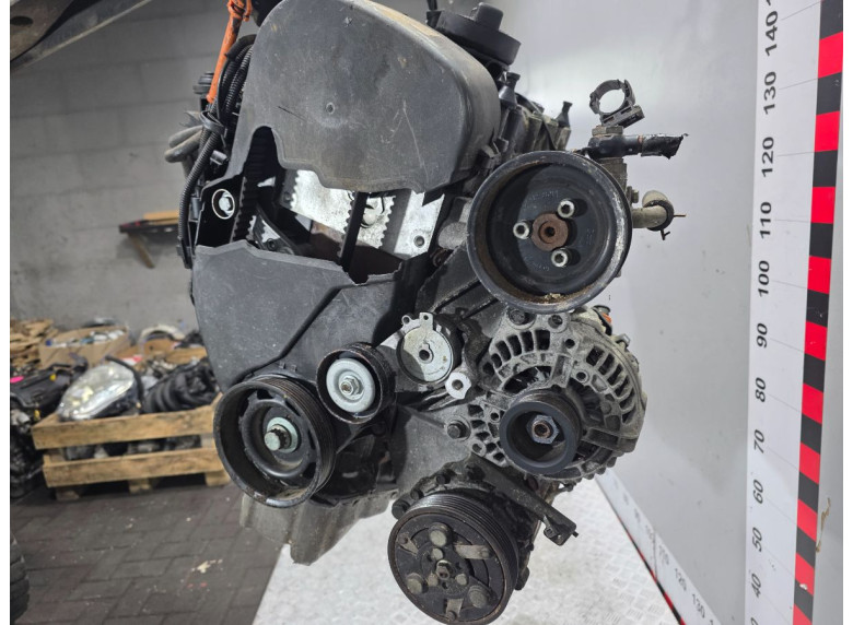 Двигатель к Volkswagen Golf, 2003г.