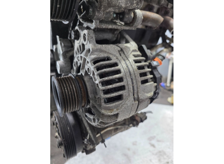 Генератор к Volkswagen Golf, 2003г.