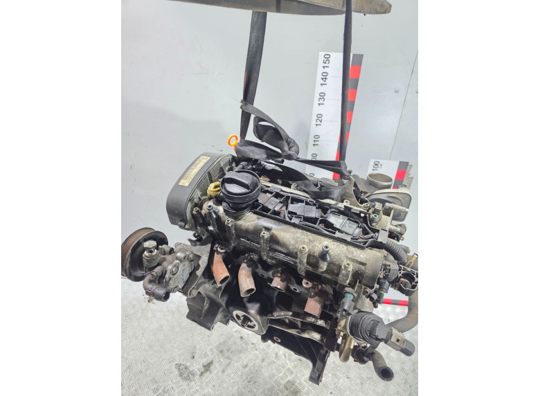 Двигатель к Volkswagen Golf, 2003г.