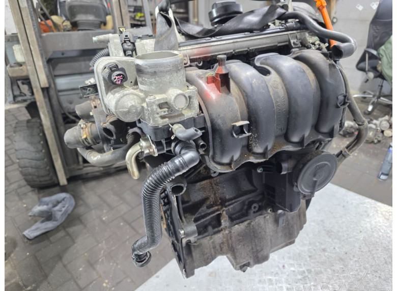 Двигатель к Volkswagen Golf, 2003г.