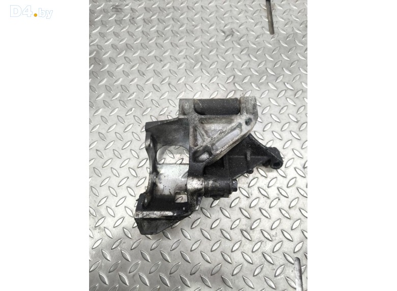 Кронштейн гидроусилителя к Volkswagen Sharan undefined г.