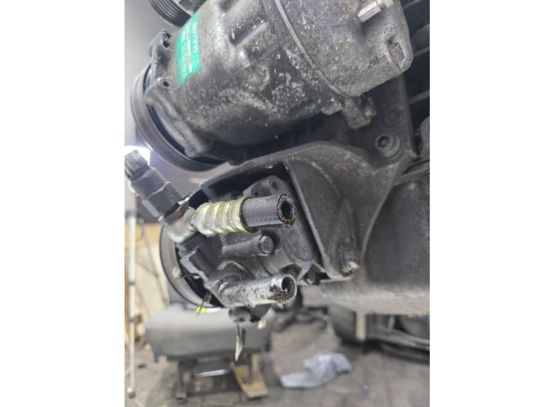 Насос гидроусилителя руля к Volkswagen Golf, 2000г.