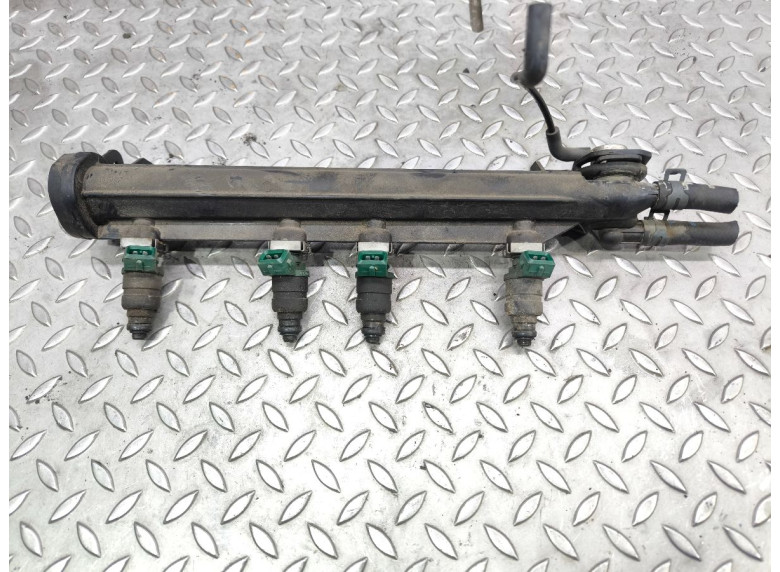 Форсунка к Volkswagen Golf, 2001г.