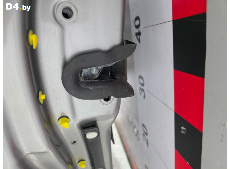 Замок двери передней левой к Audi A4 undefined г.