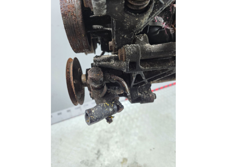 Насос гидроусилителя руля к Volkswagen Golf, 1994г.